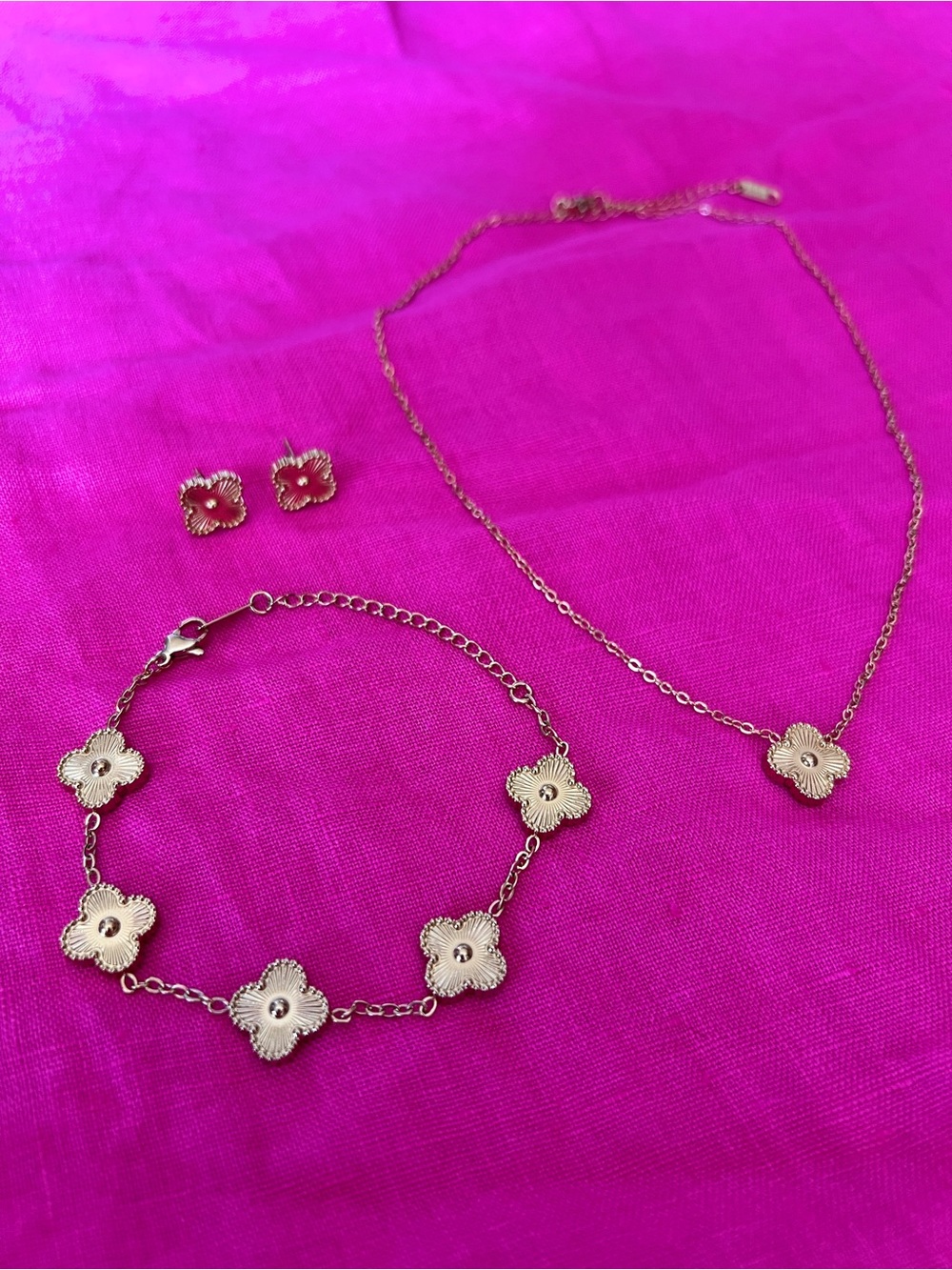 18K Gold Plated Stainless Steel Gold Clover Necklace Bracelet Earrings Set